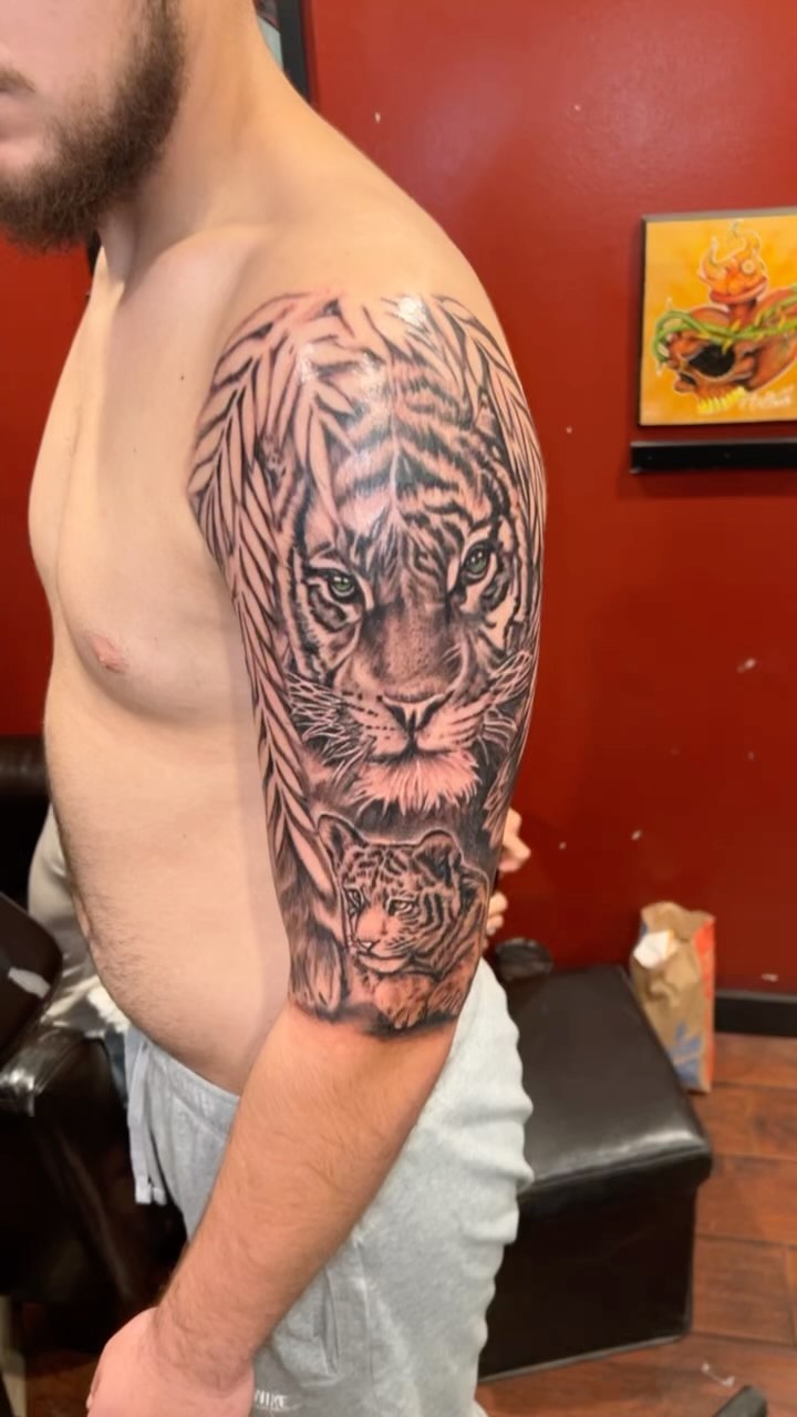 Tattoo by Gabriel Flores - @htowntatman